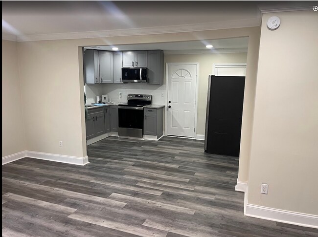 3200 Sandusky Dr in Decatur, GA - Building Photo - Building Photo