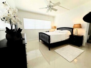 9 N Birch Rd in Fort Lauderdale, FL - Building Photo - Building Photo