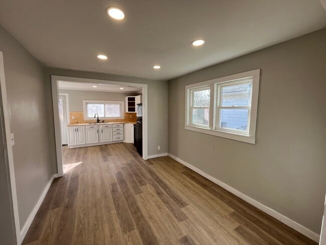 2319 G Ave in New Castle, IN - Foto de edificio - Building Photo