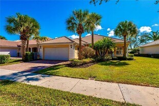 28329 Moray Dr in Bonita Springs, FL - Building Photo