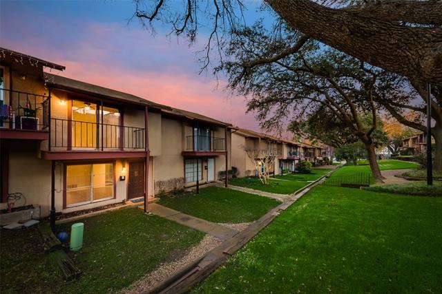 property at 5620 Marina Dr