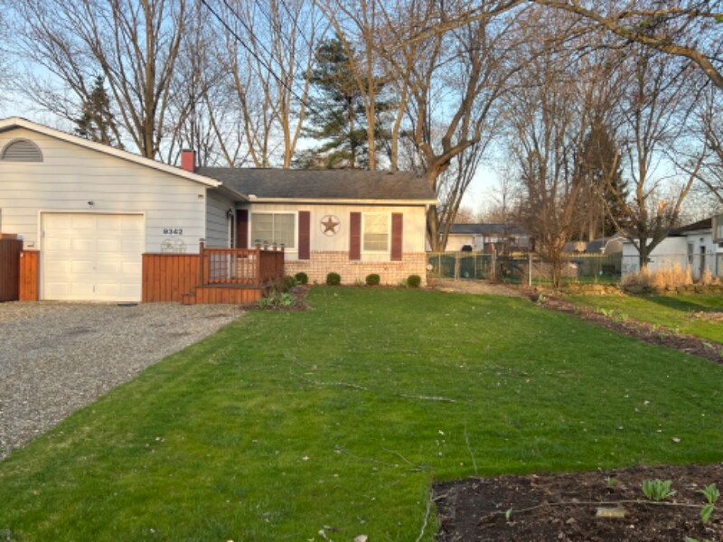9342 Gerald Dr in Streetsboro, OH - Building Photo