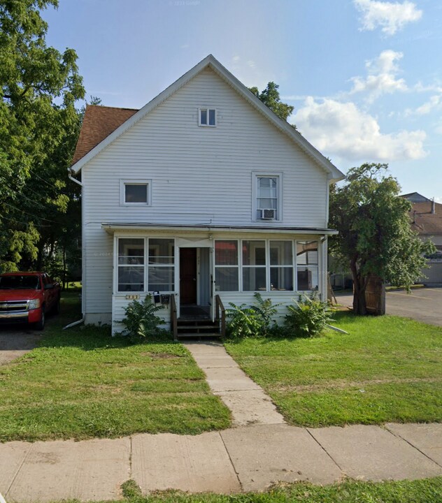 727 W Ganson St-Unit -2 in Jackson, MI - Building Photo