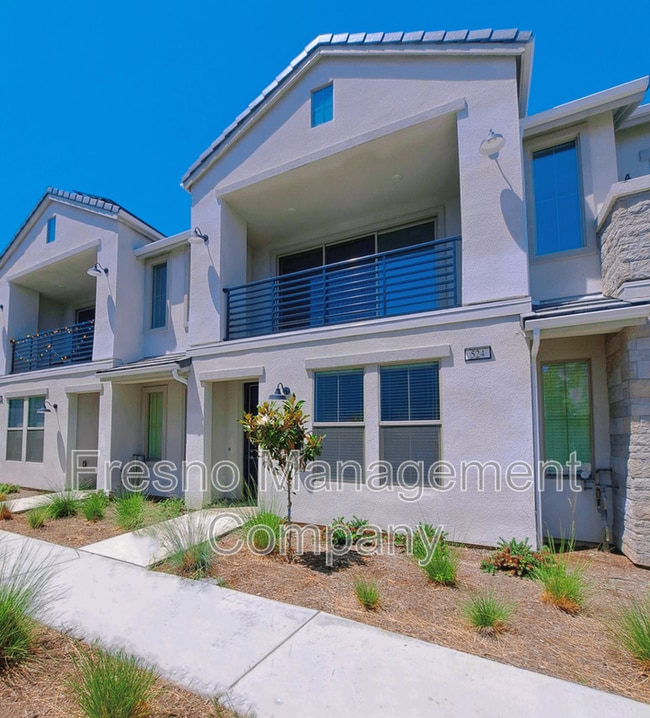 property at 524 W Balsam Ln