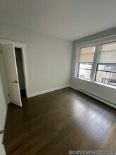 77 Park Dr in Boston, MA - Foto de edificio - Building Photo