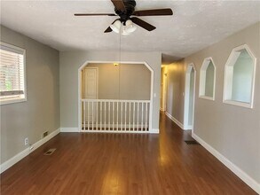 931 Auburn Rd in Dacula, GA - Building Photo - Building Photo