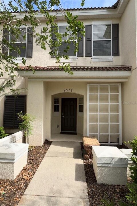 4528 Alberto Cir in Kissimmee, FL - Building Photo
