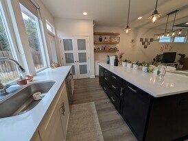 454 Grand Oaks Rd in Tallahassee, FL - Building Photo