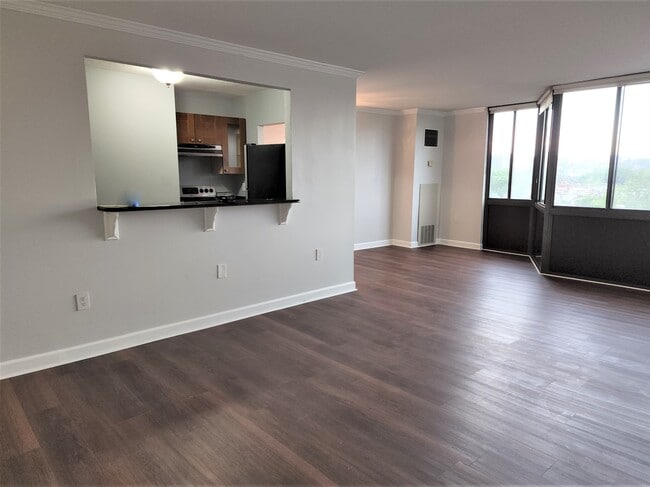 1718 P St NW, Unit #T-11 in Washington, DC - Building Photo - Building Photo