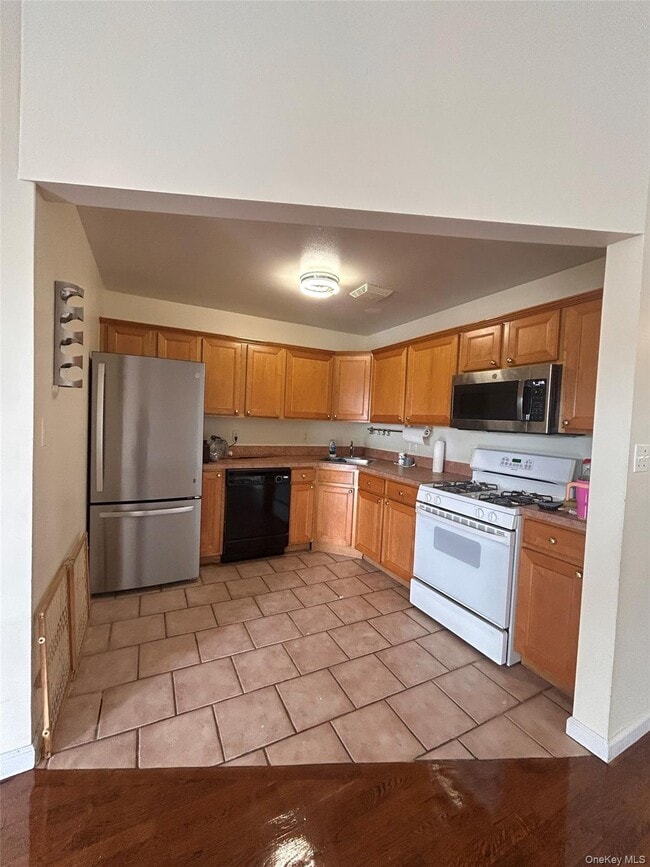 property at 3233 Philip Ave