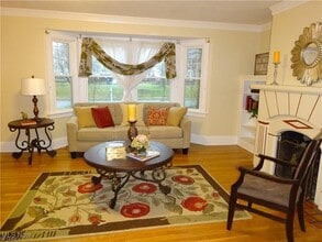 3256 Enderby Rd in Shaker Heights, OH - Building Photo - Building Photo