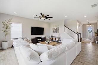 6396 Roadstead Ct in Apollo Beach, FL - Building Photo - Building Photo