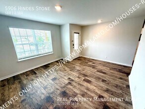 5906 Hindes Stone in San Antonio, TX - Building Photo - Building Photo