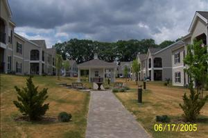 Birch Meadows Apartment Homes in Manchester, CT - Building Photo