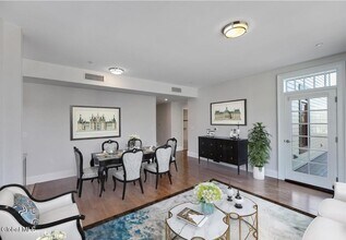 25 Lawrence St in Saratoga Springs, NY - Building Photo - Building Photo