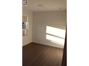 648 Lea Ave in Coquitlam, BC - Building Photo - Building Photo