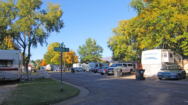 Circle L MHC in Layton, UT - Building Photo - Building Photo