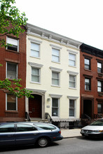 343 W 19th St in New York, NY - Building Photo - Building Photo