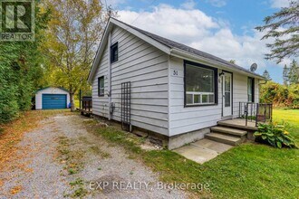 51 Burke St in Georgina, ON - Building Photo - Building Photo