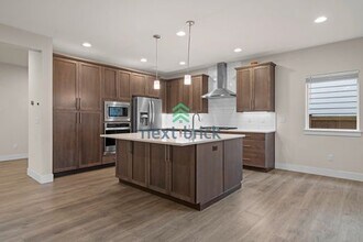 18303 17th Ave W in Lynnwood, WA - Building Photo - Building Photo