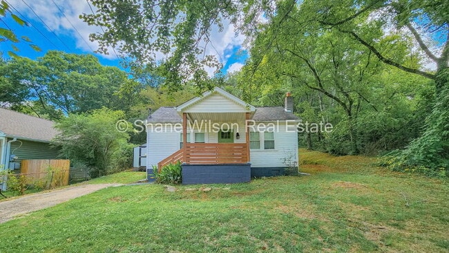 property at 2606 Banks Rd