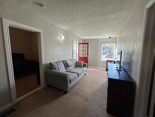 326 N Loomis Ave in Fort Collins, CO - Building Photo - Building Photo