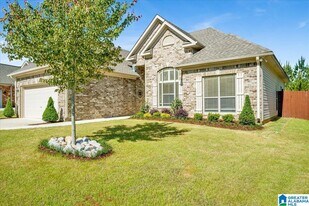 5911 Forest Lakes Cove in Chelsea, AL - Building Photo