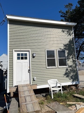 145C Taylor Ave in Plymouth, MA - Foto de edificio