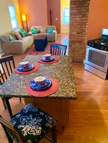 206 California Ave, Unit 206C-3 in Providence, RI - Building Photo