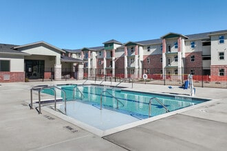 The Alps in Cleburne, TX - Building Photo - Building Photo