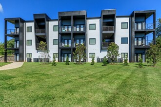 Brendon Park Apartments in Knoxville, TN - Foto de edificio - Building Photo