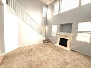 2279 Reflections Dr in Aurora, IL - Building Photo - Building Photo