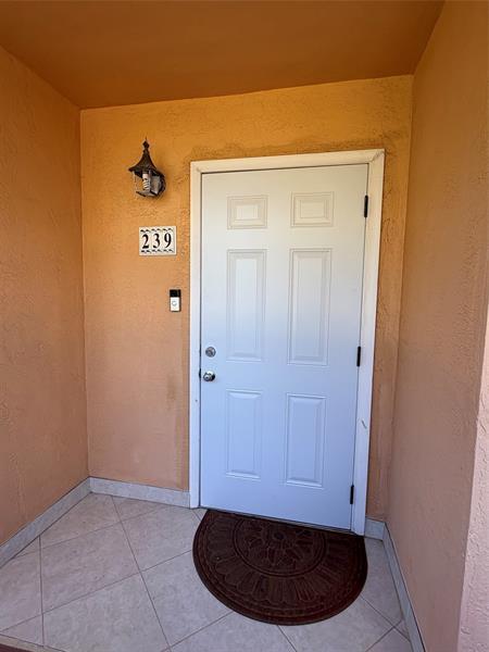 4502 N Federal Hwy in Lighthouse Point, FL - Building Photo