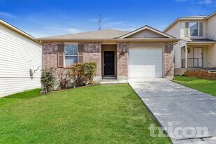 5746 Butch Canyon in San Antonio, TX - Building Photo