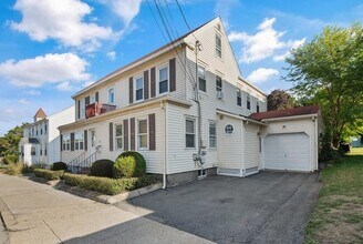 157 Water St in Wakefield, MA - Building Photo - Building Photo