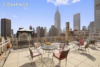 80 Park Ave in New York, NY - Building Photo - Building Photo