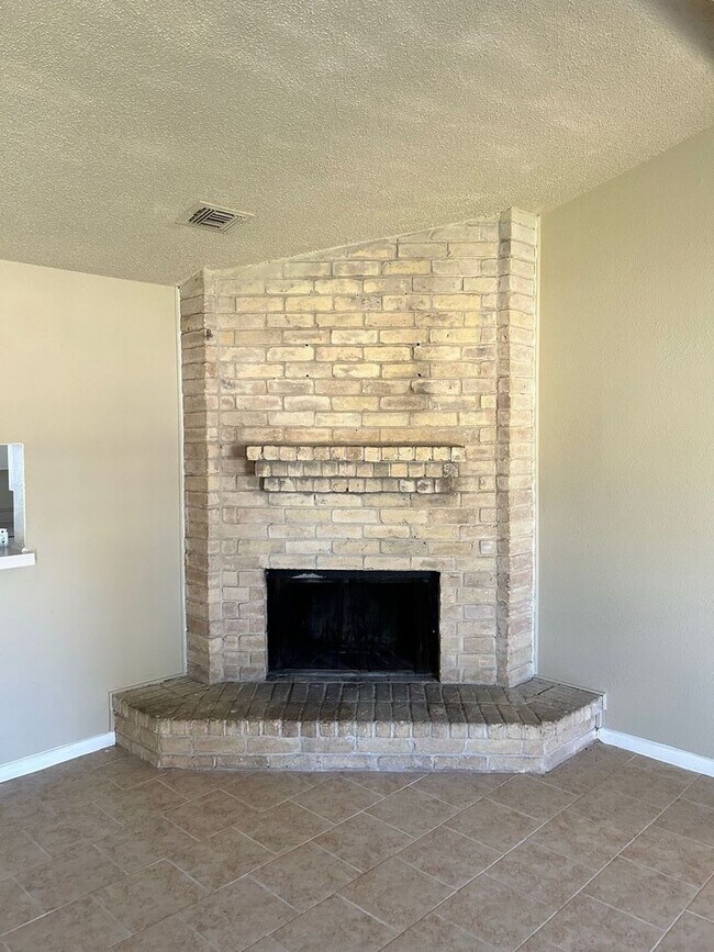 8714 Valley Song Dr in Houston, TX - Building Photo - Building Photo