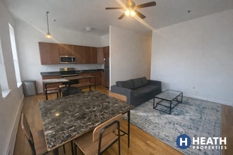 168 Northampton St, Unit 3 in Boston, MA - Building Photo - Building Photo