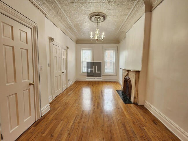 WASHINGTON AVENUE in Brooklyn, NY - Building Photo - Building Photo