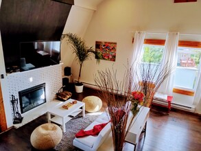 3306 Powhatan Ave, Unit 3rd floor in Baltimore, MD - Foto de edificio - Building Photo