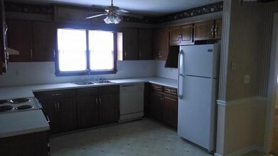 2704 21st Ave in Phenix City, AL - Building Photo - Building Photo