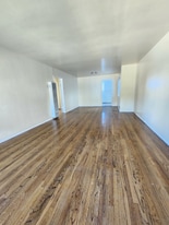 7032 La Tijera Blvd in Los Angeles, CA - Building Photo