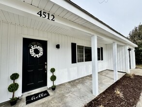 4512 Whitechapel Ct in Virginia Beach, VA - Building Photo - Building Photo