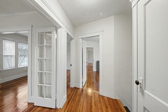 7 Moraine St in Boston, MA - Building Photo - Building Photo