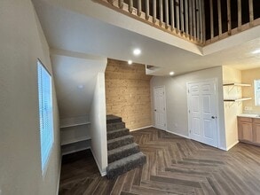 222 Highview Dr in San Antonio, TX - Building Photo - Building Photo