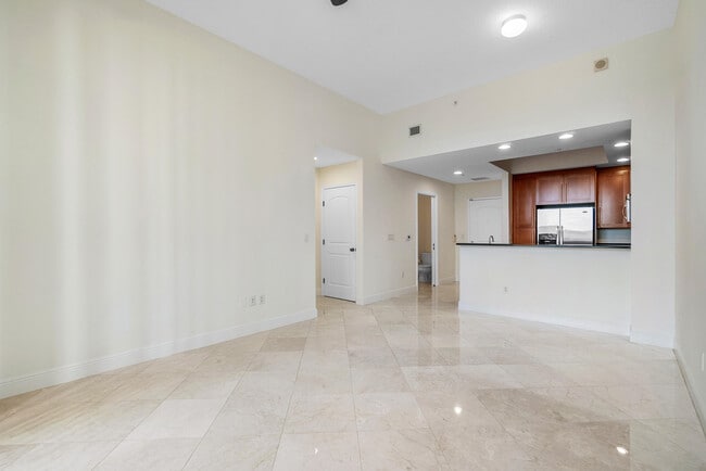 property at 701 S Olive Ave