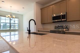 17332 Sweet Moro Dr in Winter Garden, FL - Building Photo - Building Photo