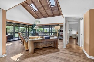 7067 Rain Forest Dr in Boca Raton, FL - Building Photo