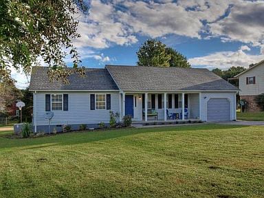 property at 1909 Jamestown Rd