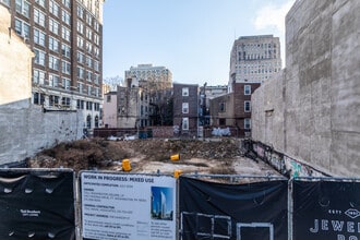 Washington Square West in Philadelphia, PA - Building Photo - Building Photo